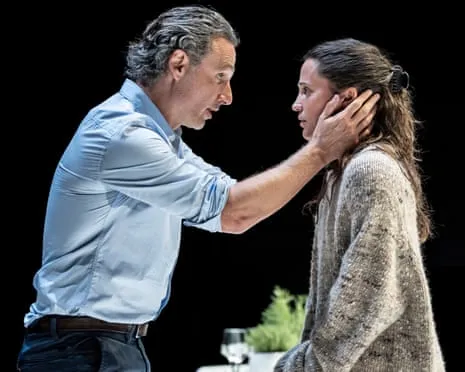 The Lady from the Sea Critique – Andrew Lincoln Headline a Stunning Reimagining